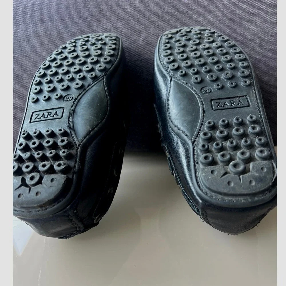 Zara kids loafers black size 12.5 Or 29